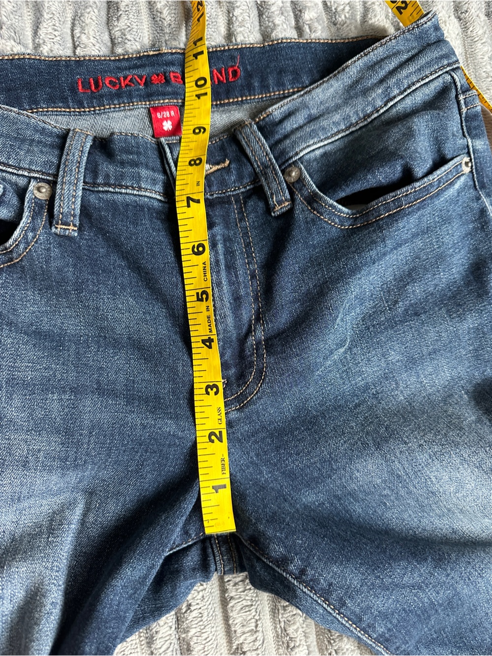 Lucky Brand sweet midrise boot jeans with stretch - Picture 9 of 11
